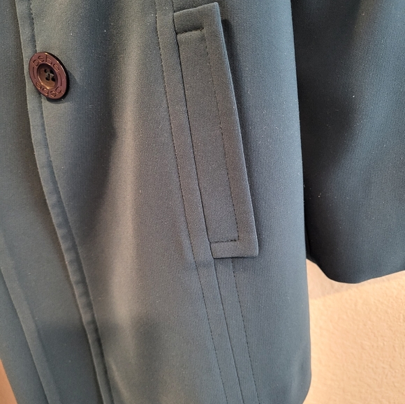 Bebe Pants Suite. Pants Size 2 . Suite Size 4 - Picture 5 of 12